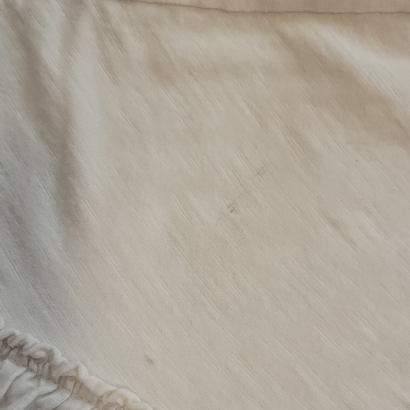 Embroidered White and Black Women's Top - Picture 10 of 10